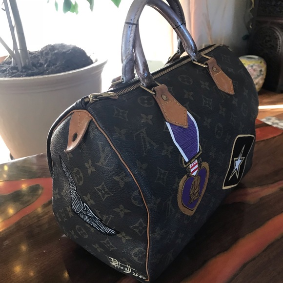 Custom Hand Painted Speedy 30 signed by artist. - Picture 5 of 8